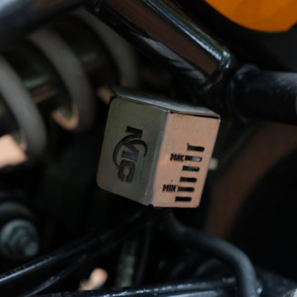 ROYAL ENFIELD GUERRILLA 450 RESERVOIR OIL CAP - Image 2