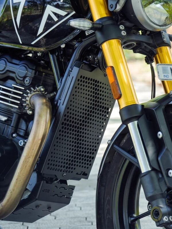 RADIATOR GUARD TRIUMPH SPEED 400