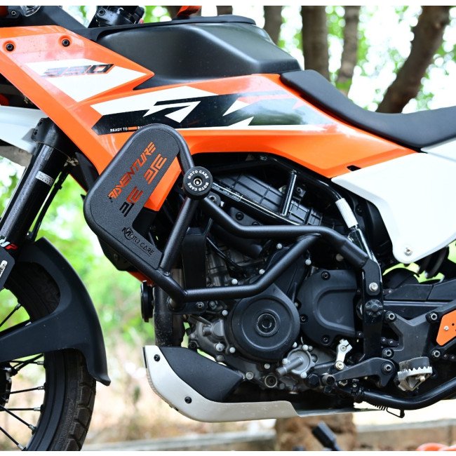 KTM ADV 2025 TYPE 2 CRASHGUARD WITH SLIDERS BLK-2